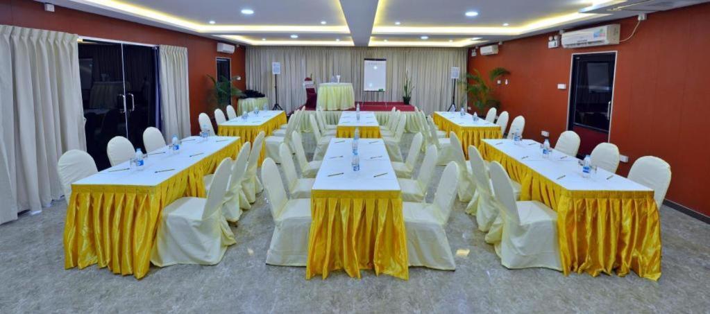Hotel H Valley Yangon Exterior photo