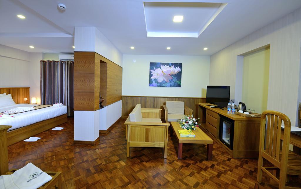 Hotel H Valley Yangon Exterior photo